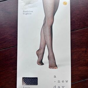 A New Day Black Fishnet Fashion Tights – Size S/M